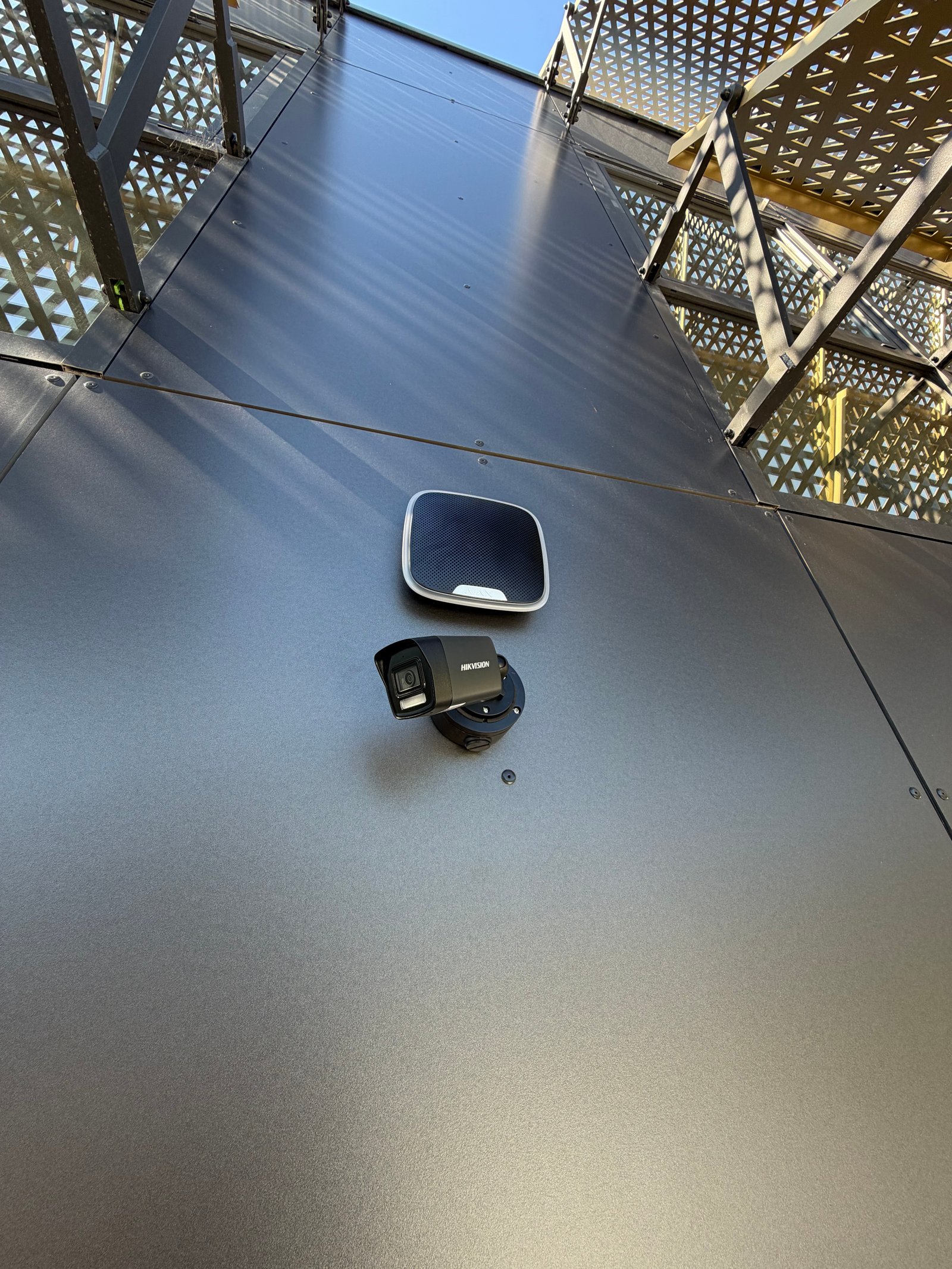 Installation alarme Ajax professionnelle Var